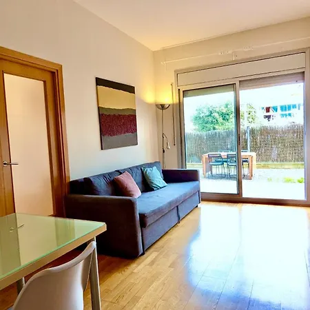 Apartman Evh127 Bajo Con Terraza Y Piscina Comunitaria *