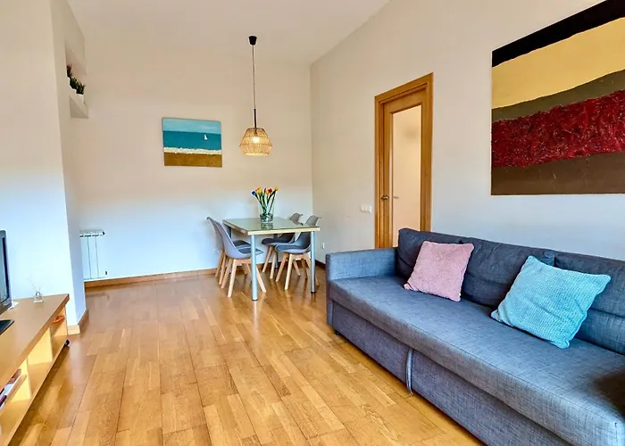 Evh127 Bajo Con Terraza Y Piscina Comunitaria