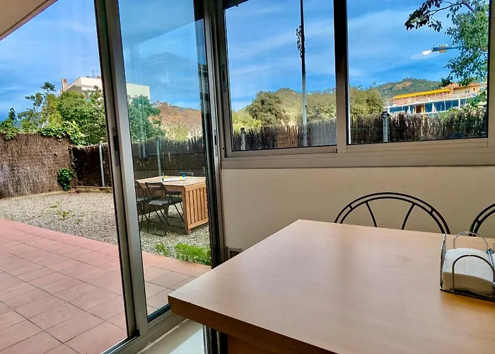 Evh127 Bajo Con Terraza Y Piscina Comunitaria *